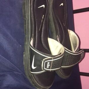 Nike Women's Black Slide Sandals